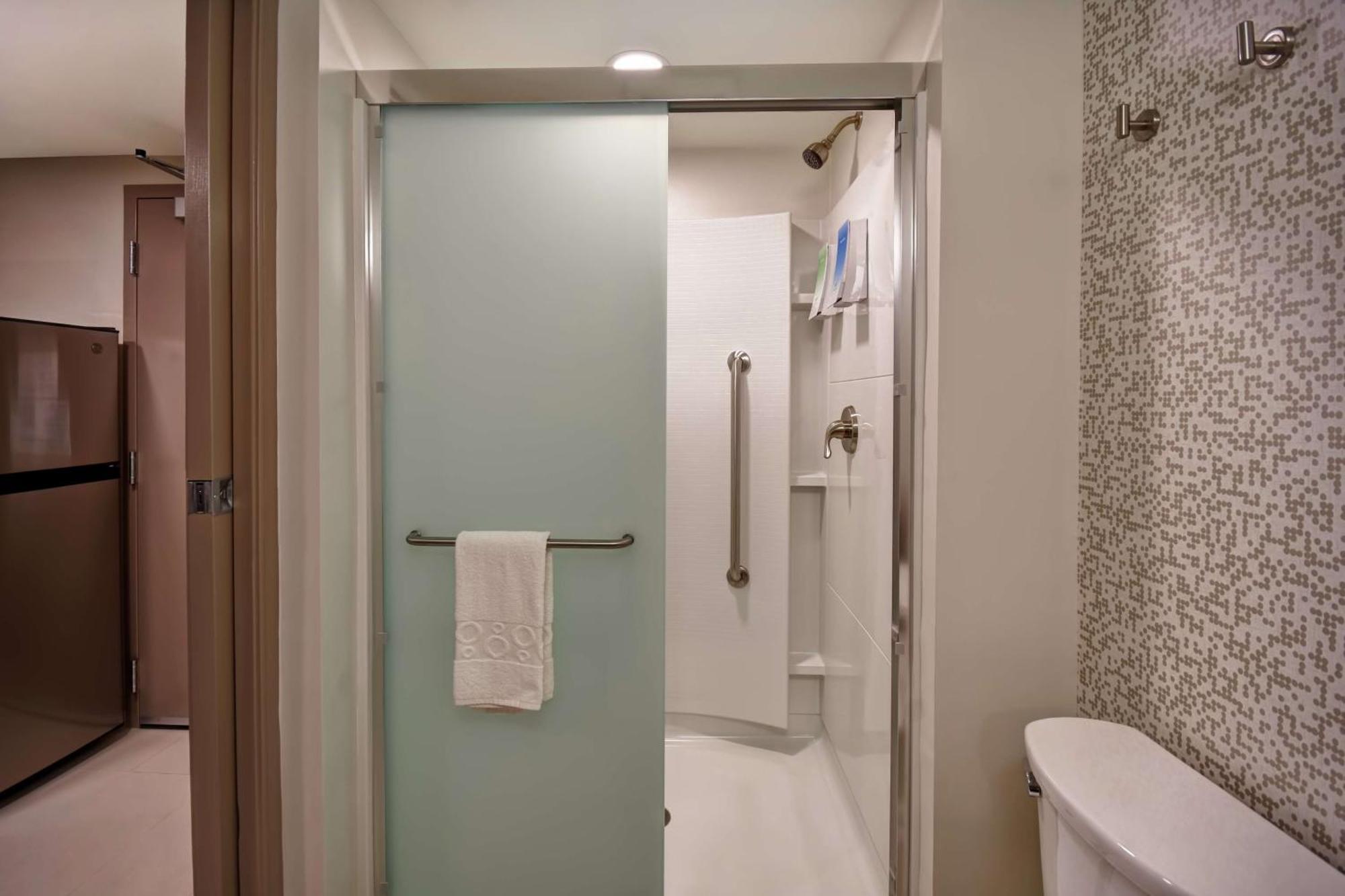 Home2 Suites By Hilton Lagrange Bagian luar foto