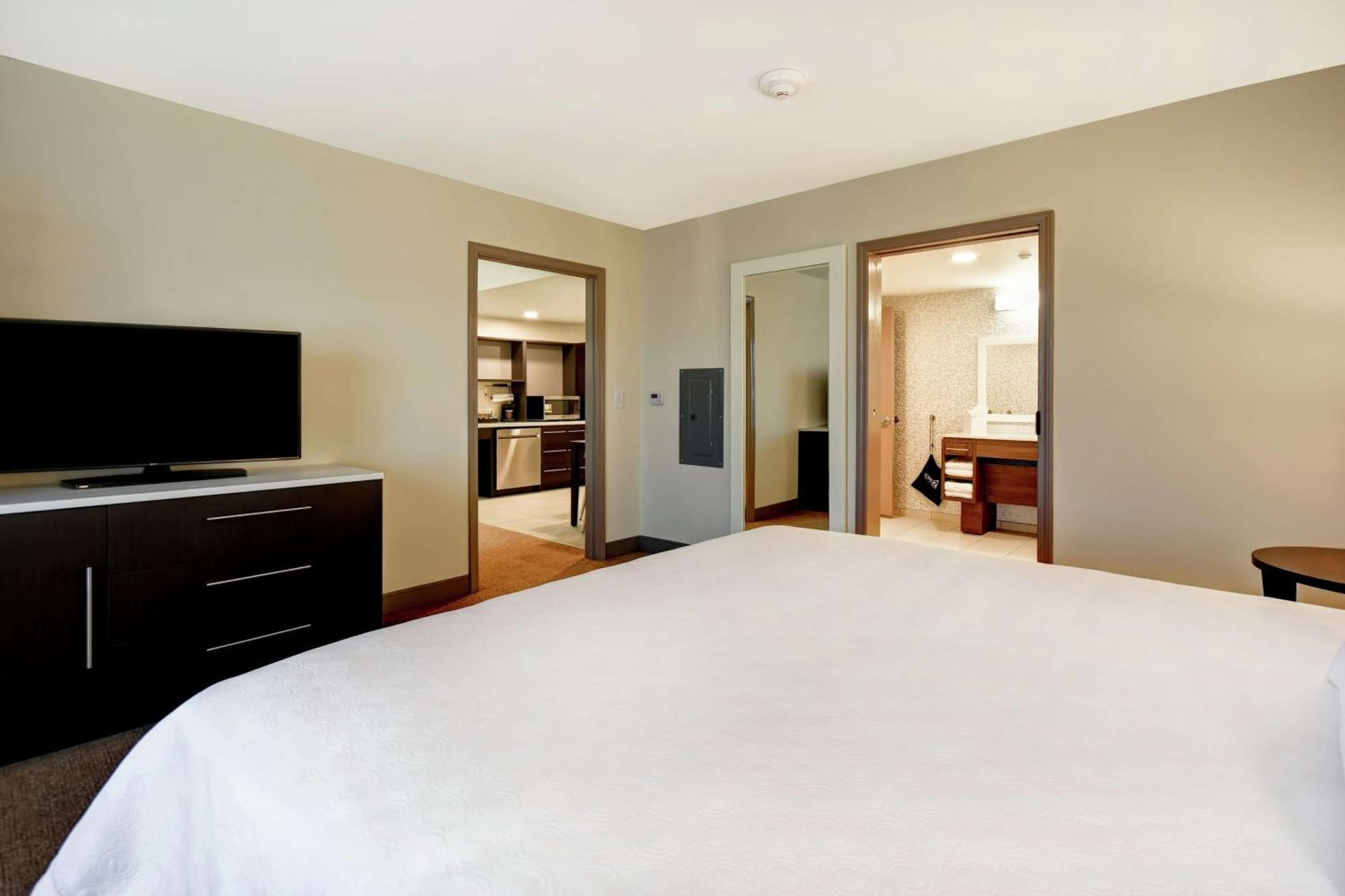 Home2 Suites By Hilton Lagrange Bagian luar foto