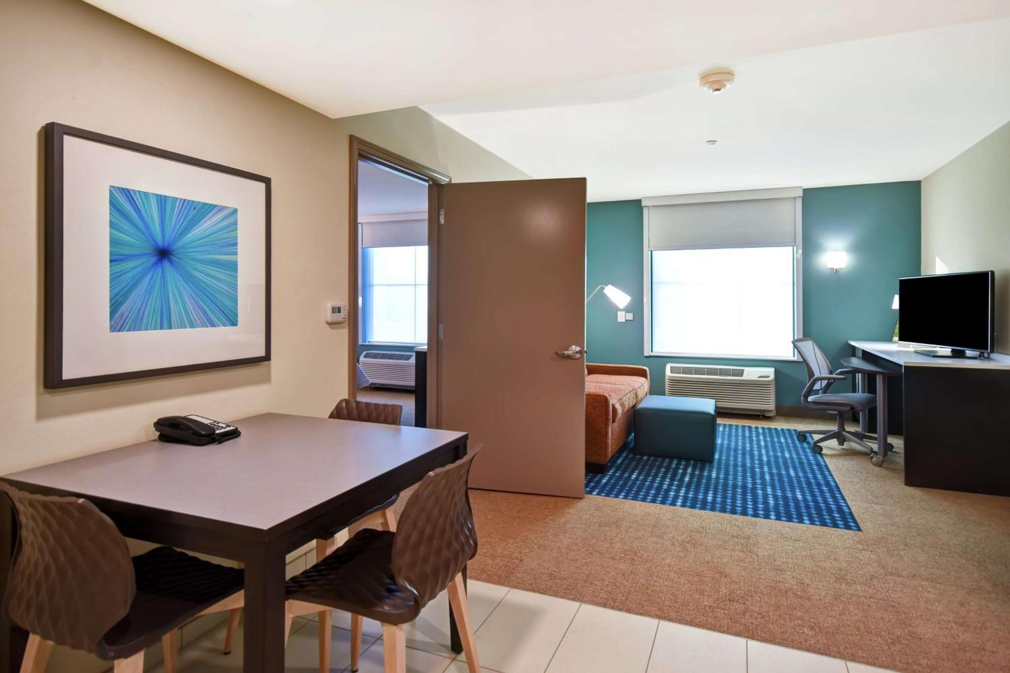 Home2 Suites By Hilton Lagrange Bagian luar foto