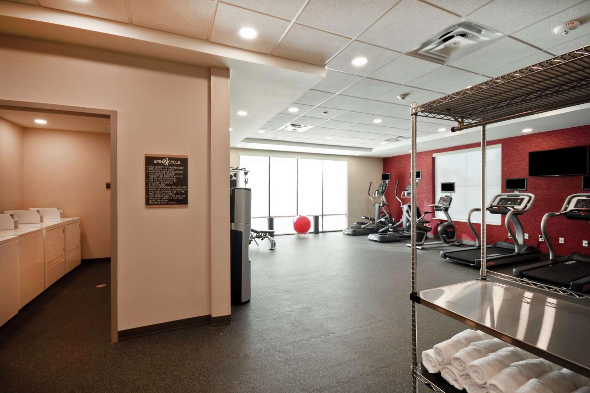 Home2 Suites By Hilton Lagrange Bagian luar foto
