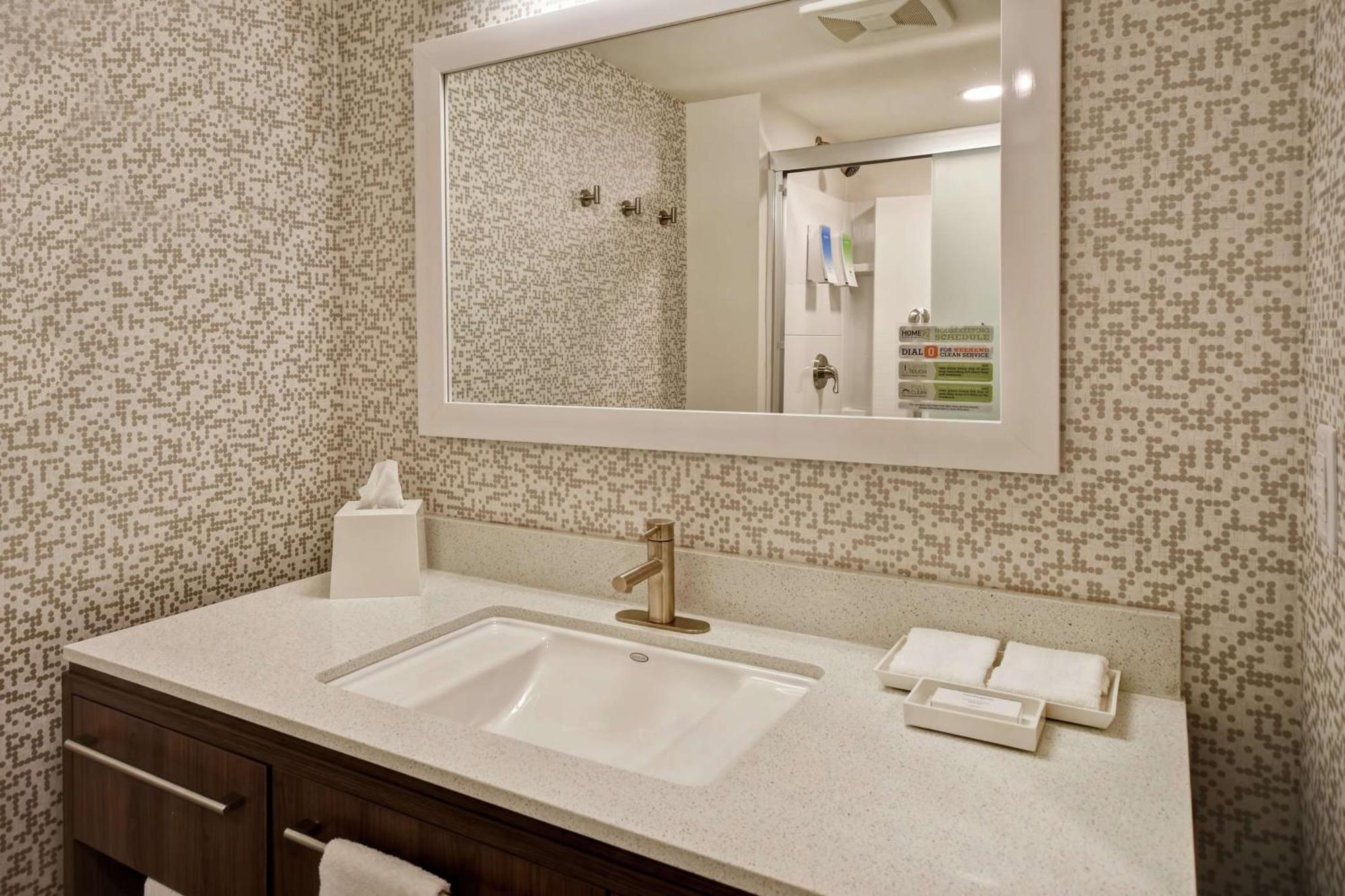 Home2 Suites By Hilton Lagrange Bagian luar foto
